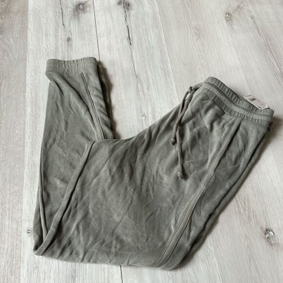 Free people Movement back into it jogger sz L color Olive Stitch Fix NWT - Picture 6 of 9